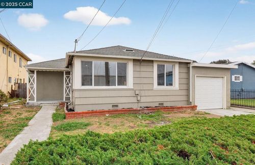 612 Lucas Ave, Richmond, CA, 94801-2252 | Card Image