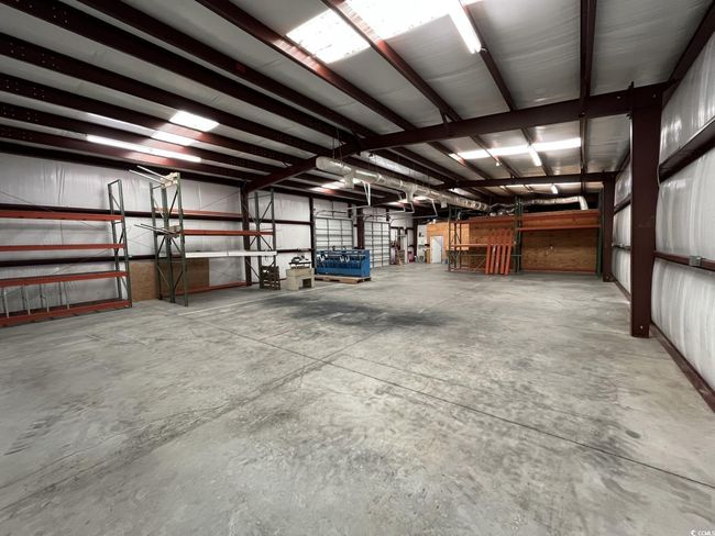 View of garage | Image 9