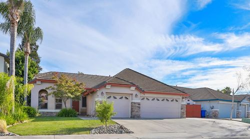 9404 Lyndley Plaza Way, Elk Grove, CA, 95624 | Card Image