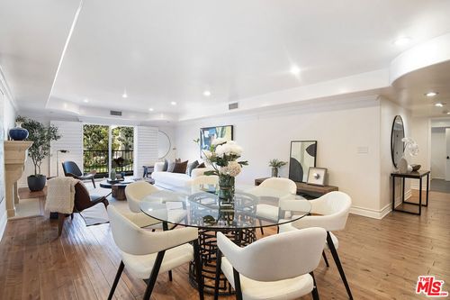 x02-10390 La Grange Ave, Los Angeles, CA, 90025-5691 | Card Image