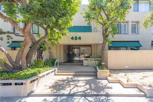 484 S Euclid, Pasadena, CA, 91101 | Card Image