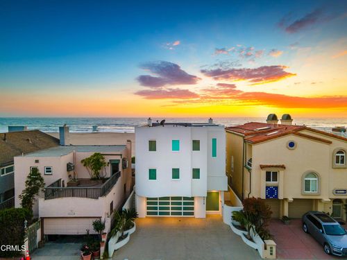 4015 Ocean Dr, Oxnard, CA, 93035 | Card Image