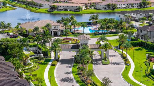 3573 W 93rd Pl, Hialeah, FL, 33018-2075 | Card Image