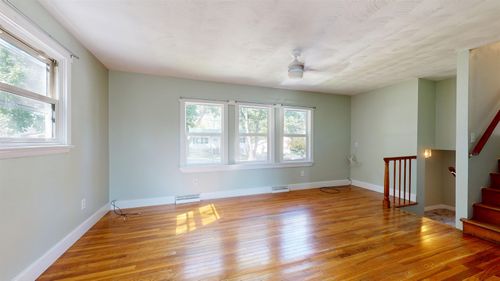 8 Hillside Acres, Vergennes, VT, 05491-1207 | Card Image