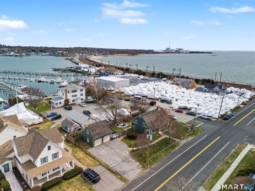 11 Smith Ave, Niantic, CT, 06357-3229 | Card Image