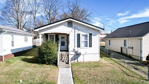 1008 N Boone St, Johnson City, TN, 37604-3814 | Card Image