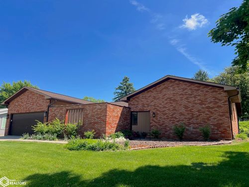 524 Harrison Street, Victor, IA, 52347 | Card Image