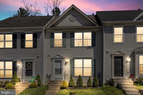 6107 Pine Ridge Ter, FREDERICK, MD, 21701-7633 | Card Image