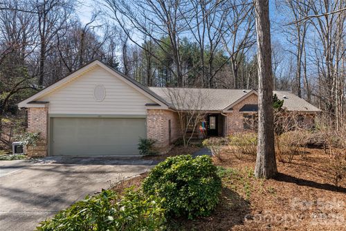 106 Oak Hollow Ct, Asheville, NC, 28805-8755 | Card Image