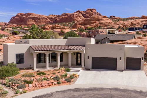 2211 Camino Del Carnero, Moab, UT, 84532-3522 | Card Image
