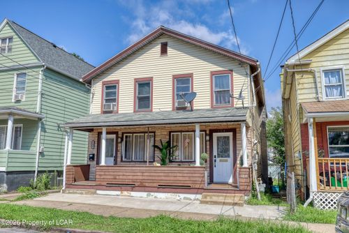 102 Meade St, Wilkes Barre, PA, 18702-6544 | Card Image