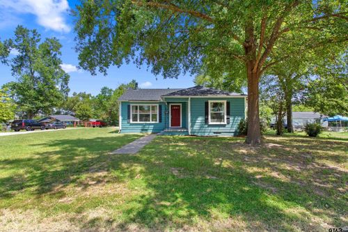 1126 Skyline St, Tyler, TX, 75701-4584 | Card Image