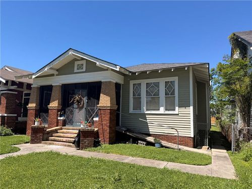 425 Park Blvd, New Orleans, LA, 70114-5834 | Card Image