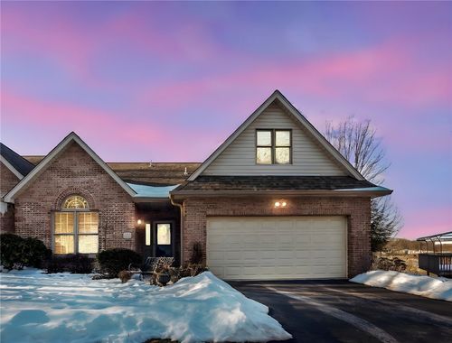 322 Woodcrest Dr, Coraopolis, PA, 15108-9171 | Card Image