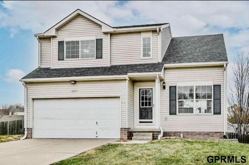 13608 S 32nd Avenue Circle, Bellevue, NE, 68123 | Card Image