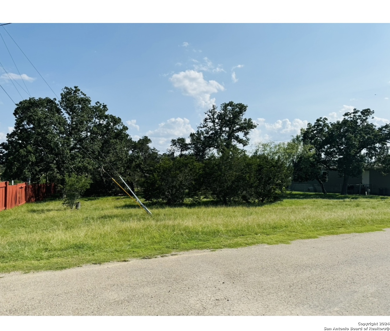 Land in Bandera