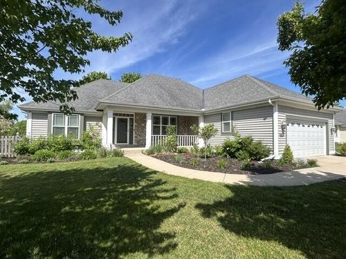 3326 Emmertsen Rd, Caledonia, WI, 53406-1445 | Card Image