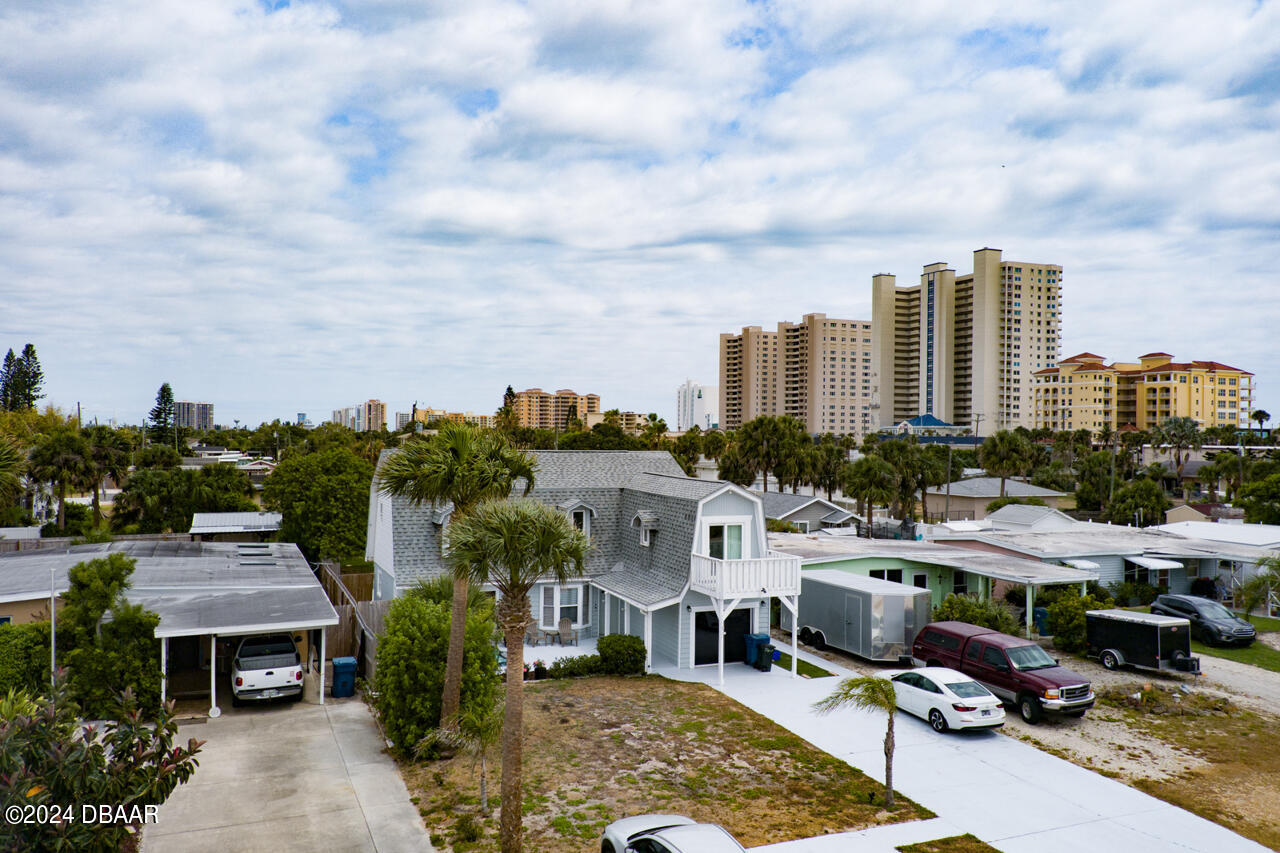 Seaway Ave, Daytona Beach, FL 32118