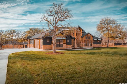 192 Bobby Lynn Dr, Adkins, TX, 78101-2775 | Card Image