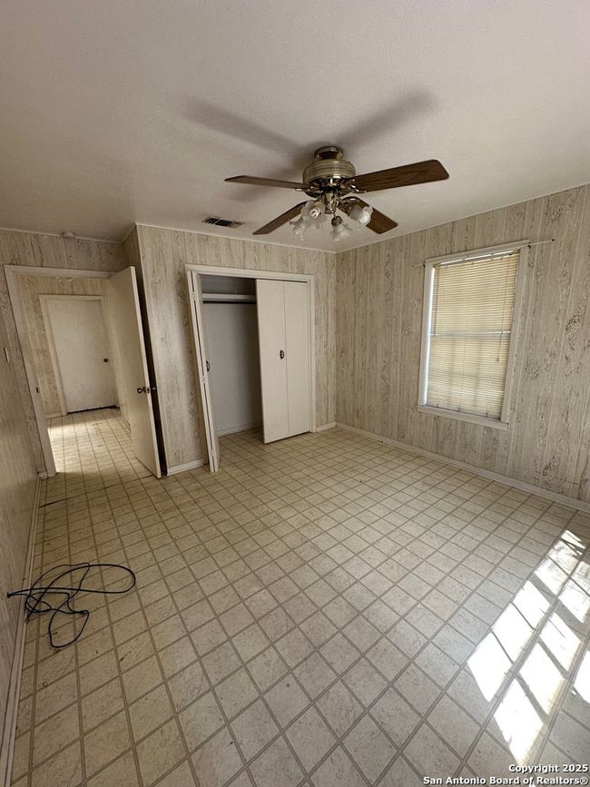 207 W Vance, House other with 4 bedrooms, 2 bathrooms and null parking in Refugio TX | Image 11