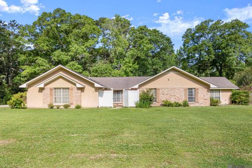 15503 Chaumont Ave, Greenwell Springs, LA, 70739-3839 | Card Image
