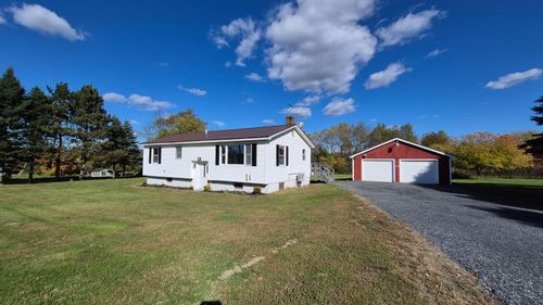 918 Waterville Road, Skowhegan, ME, 04976 | Card Image