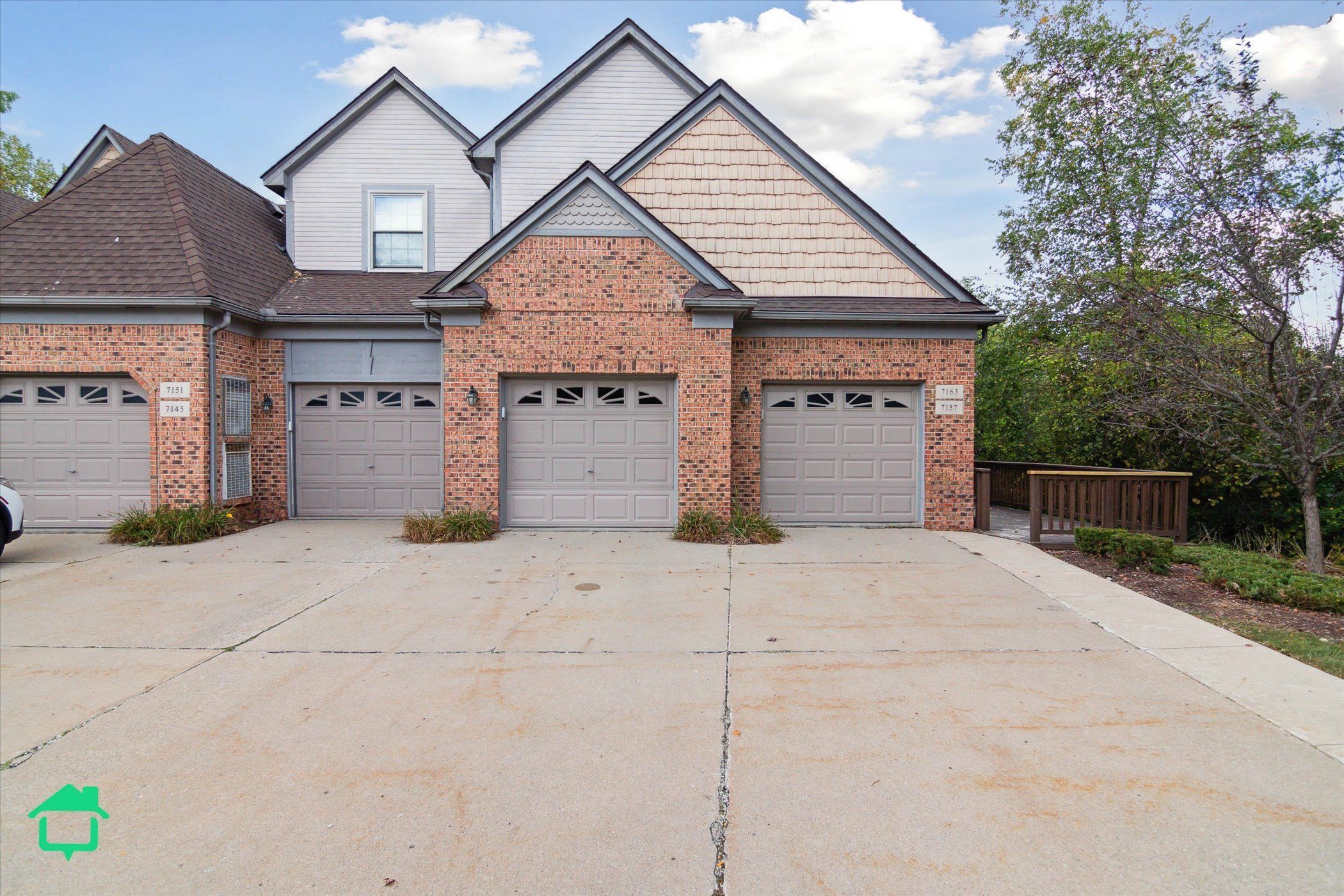 Copper Creek Cir, Canton, MI 48187