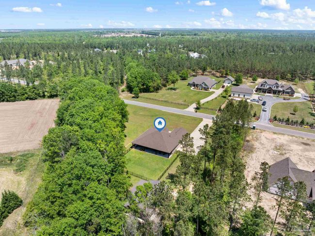 9241 Sage Forest Ln, House other with 3 bedrooms, 3 bathrooms and 2 parking in Pace FL | Image 55