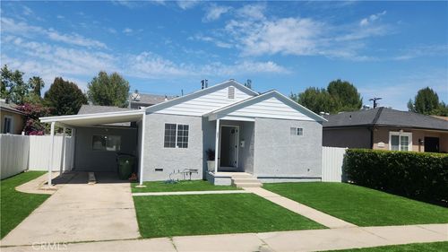 18009 Bullock St, Encino, CA, 91316-1435 | Card Image