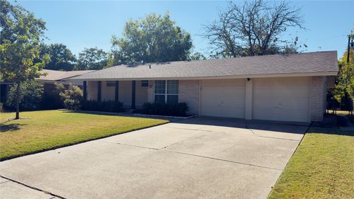 12117 Sunland St, Dallas, TX, 75218-1330 | Card Image