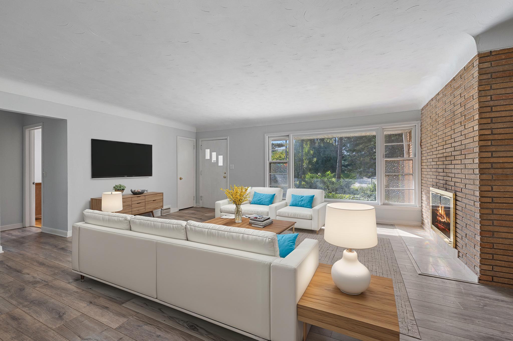 County Road B , Saint Paul, MN 55117