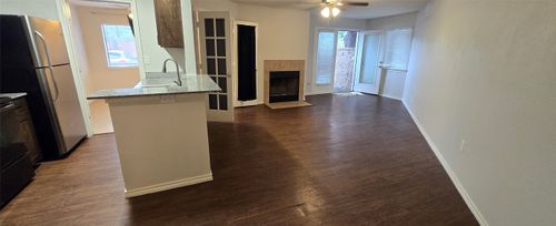 101-9837 Walnut St, Dallas, TX, 75243-8870 | Card Image