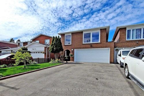 198 Braymore Blvd, Scarborough, ON, M1B2G8 | Card Image