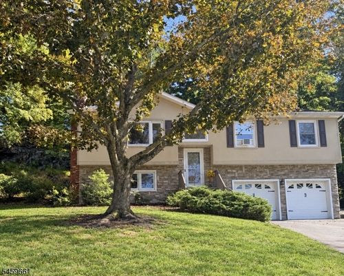 109 Valley View Trl, Sparta, NJ, 07871-1354 | Card Image