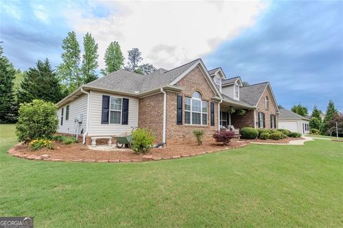 222 Hidden Meadows Ln, Mount Airy, GA, 30563-2268 | Card Image