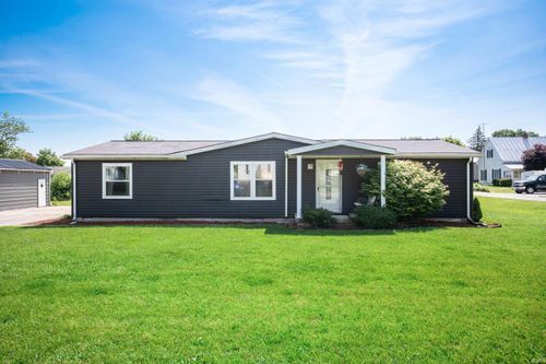 302 N 5th St, Summitville, IN, 46070-9307 | Card Image