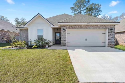 3247 Keegun Loop, Pensacola, FL, 32526-9197 | Card Image