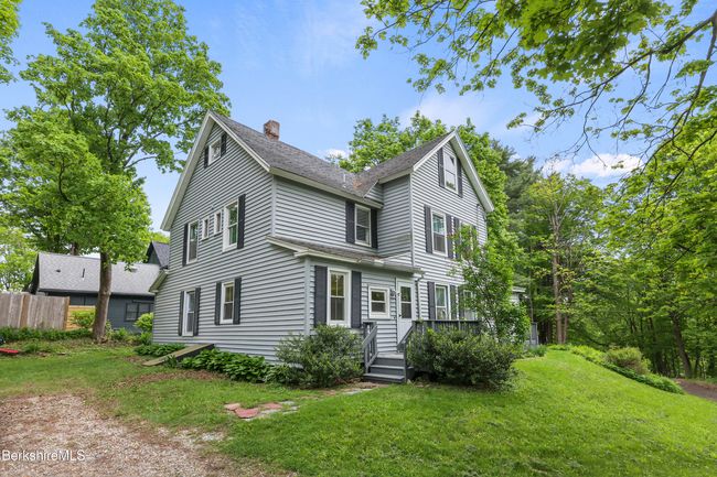 9 High St, Home with 6 bedrooms, 3 bathrooms and 4 parking in Lenox MA | Image 43
