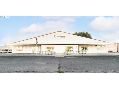 10514 N Mcalister Rd, Island City, OR, 97850-8705 | Card Image