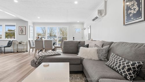 3-55 Ashley St, Foxboro, ON, K0K2B0 | Card Image