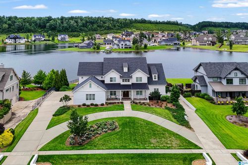 2745 Blackridge Ln, Hoover, AL, 35244-5242 | Card Image