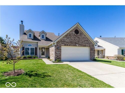 10812 Washington Bay Dr, Fishers, IN, 46037-9554 | Card Image
