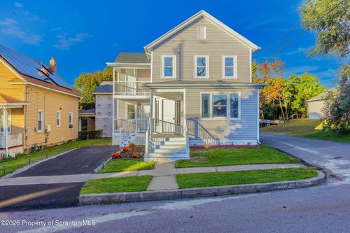 613 E Locust St, Scranton, PA, 18505-1774 | Card Image