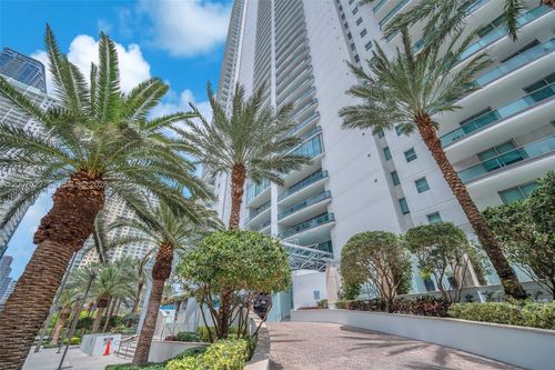3609-1331 Brickell Bay Dr, Miami, FL, 33131-3686 | Card Image