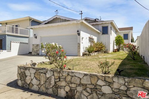 4688 W 131st St, Hawthorne, CA, 90250 | Card Image