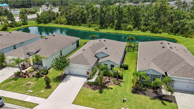 13804 Woodbridge Ter, House other with 3 bedrooms, 2 bathrooms and null parking in LAKEWOOD RANCH FL | Image 46