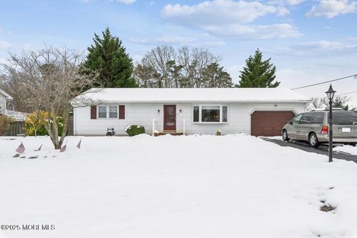 531 Azalea Dr, Brick, NJ, 08724-2775 | Card Image