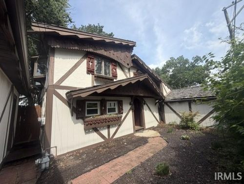 23139 Heaton Vis, Elkhart, IN, 46514-9340 | Card Image