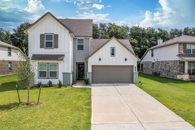 305 Lakeway Circle, House other with 4 bedrooms, 3 bathrooms and null parking in Anahuac TX | Image 2