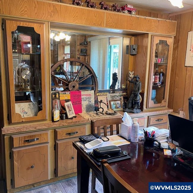 731 Nw Sunset Ct, House other with 3 bedrooms, 2 bathrooms and null parking in Mill City OR | Image 8